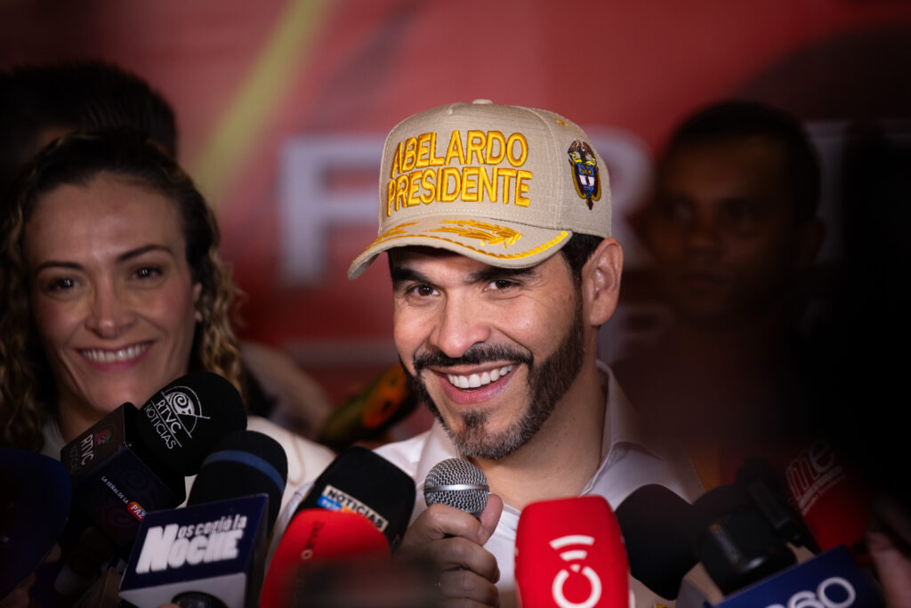 Doi membri ai unei campanii prezidentiale din Columbia au fost asasinati
