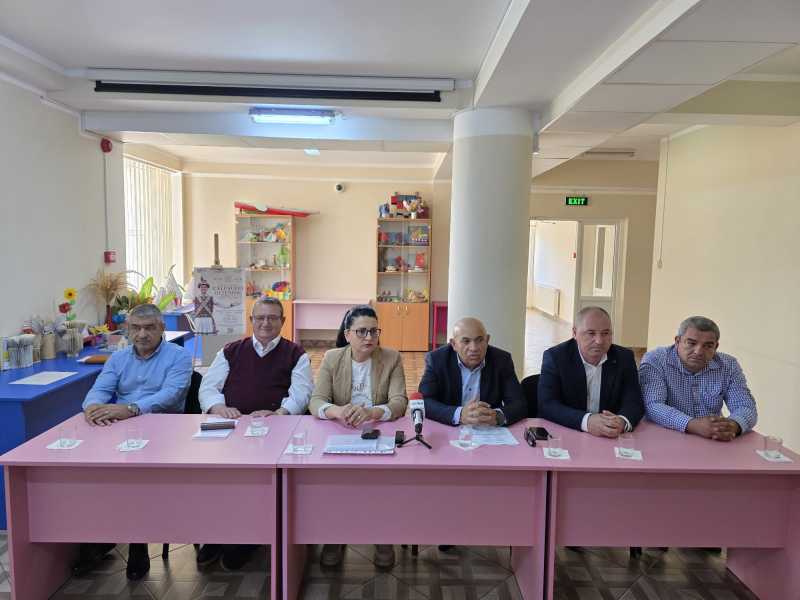 Tradiția Călușului revine în satele din Olt. Festival special organizat de Rusalii