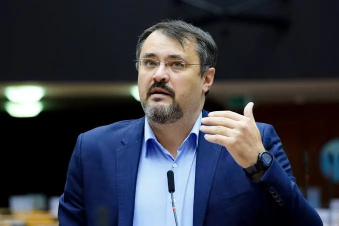 Scandal uriaș în USR. Cristian Ghinea îl atacă dur pe Nicușor Dan și pe Adrian Veștea