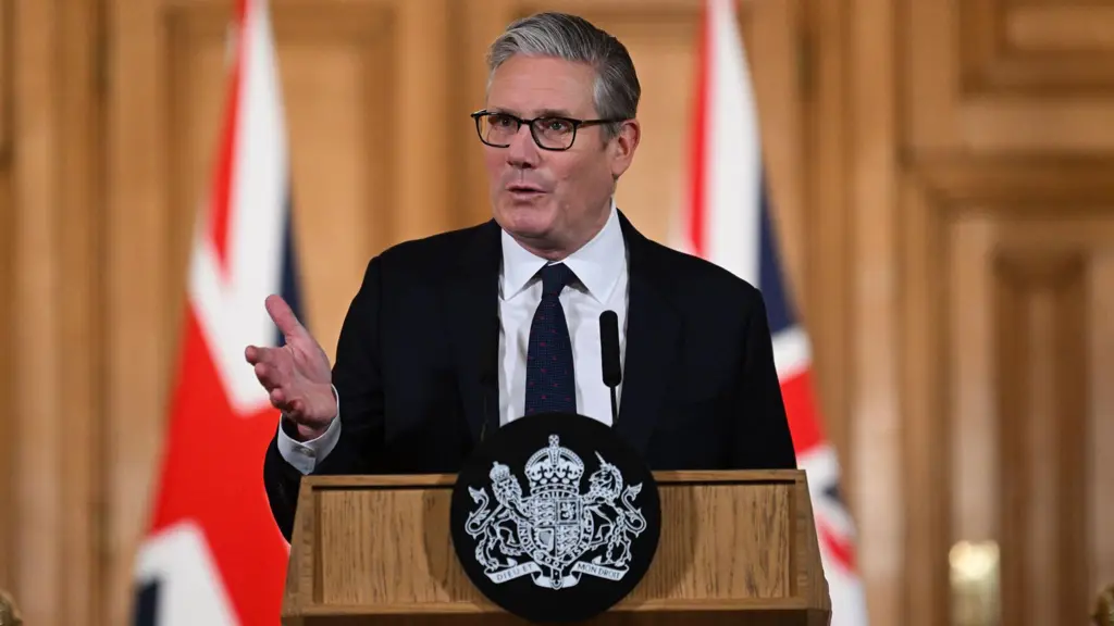 Marea Britanie interzice rețelele sociale pentru copiii sub 16 ani. Decizia anunțată de premierul Keir Starmer