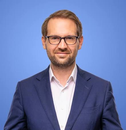 Lovitură pentru Dominic Fritz! Instanța supremă a decis: primarul Timișoarei a fost declarat incompatibil
