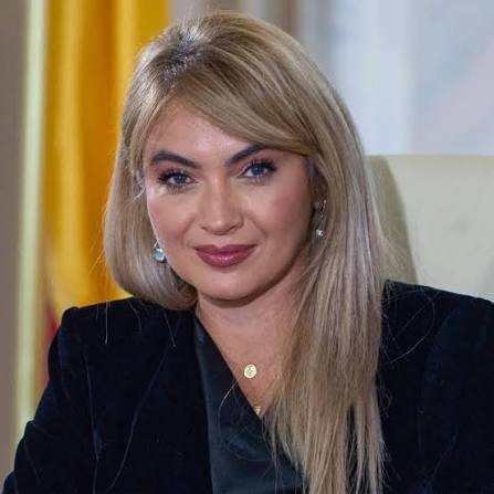 Demisie din AUR. Avocata Silvia Uscov, primul membru important care pleacă după scandalul de la votul pentru guvernul Veștea: „Nu suntem animați de aceleași valori”
