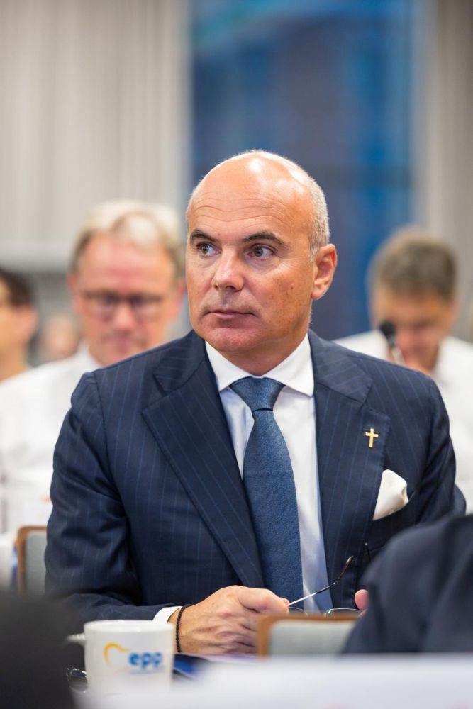 Rareș Bogdan: „România se împrumută mai scump decât Albania. Bolojan a îngropat economia”